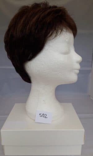 582